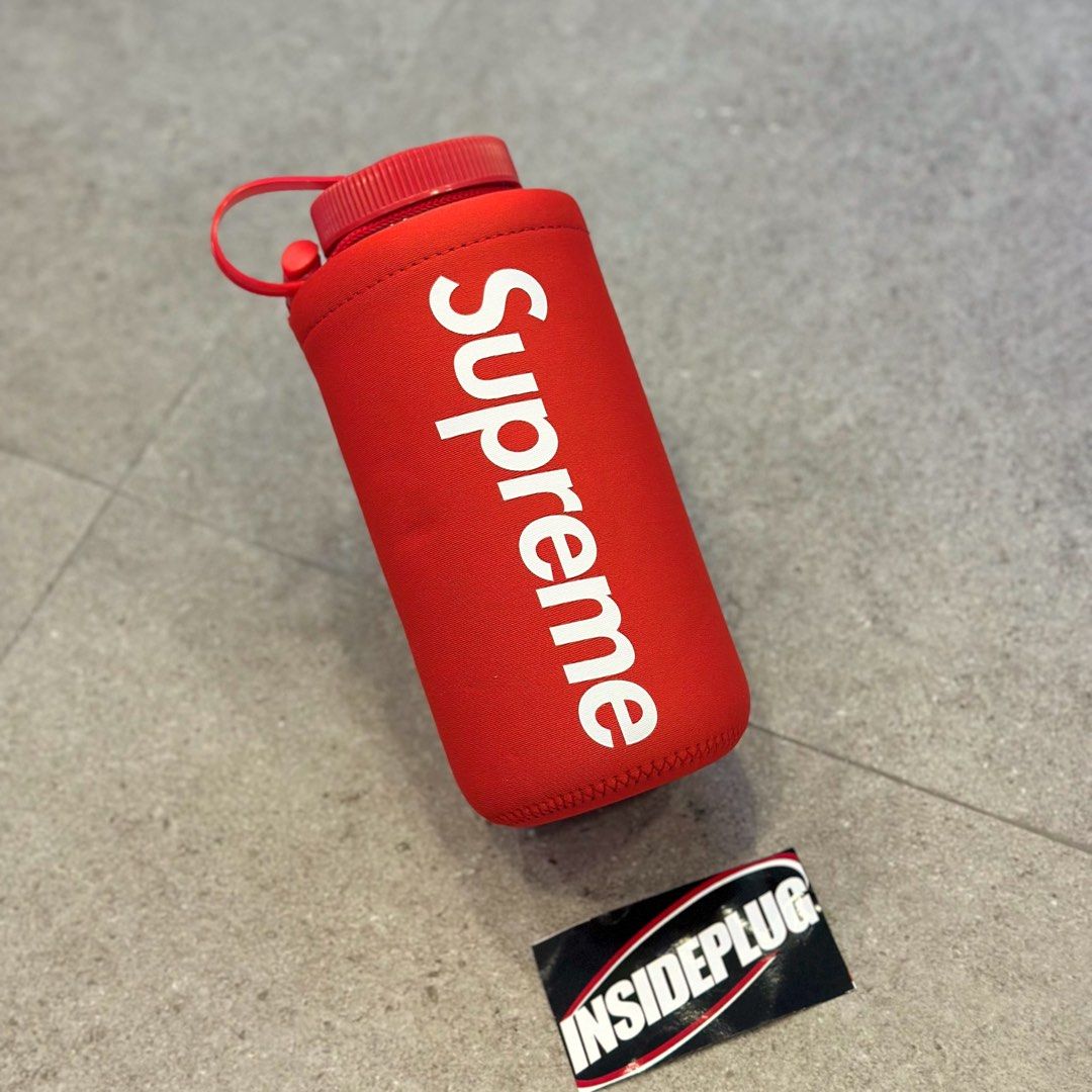 Supreme SS20 Supreme Nalgene 32 oz. Bottle Red (Category: Water Bottles & Tumblers) located in Quezon City. Submitted by inside_plug (Listing ID 1459619098, Image 2). Description: For Sale Supreme SS20 Supreme Nalgene 32 oz. Bottle Red Brandnew Dm us to purchase.