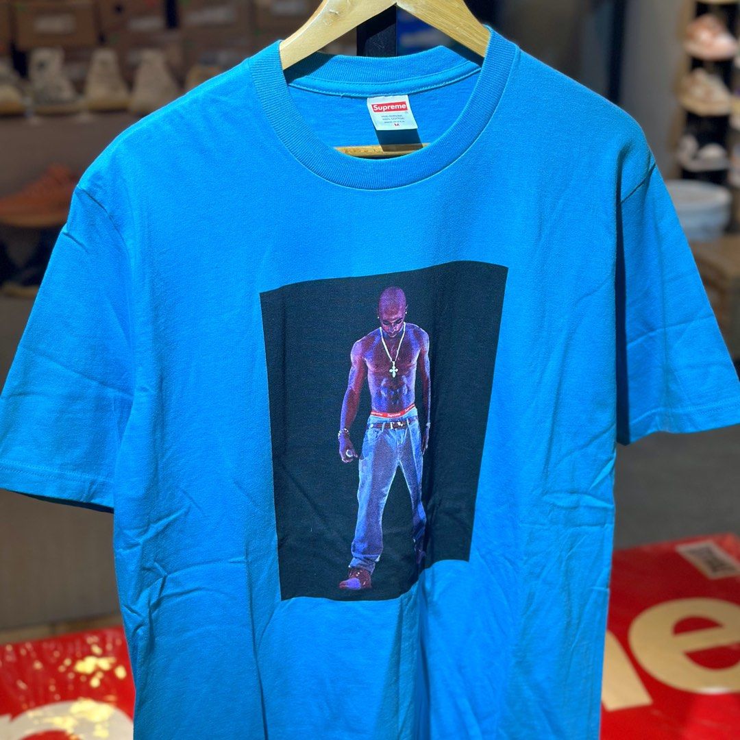 Supreme Tupac Hologram Twe (Category: Tshirts & Polo Shirts ) located in Quezon City. Submitted by inside_plug (Listing ID 1459622693, Image 2). Description: For Sale Supreme Tupac Hologram Tee Blue Medium Brandnew Dm us to purchase.
