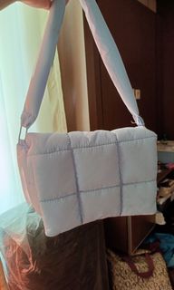 (Kategori: ) berada di . Dikirim oleh vcrown (ID iklan 1459553730, Gambar 1). Deskripsi: .