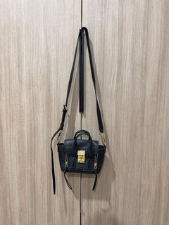 (Kategori: ) berada di . Dikirim oleh abcroom (ID iklan 1459657514, Gambar 1). Deskripsi: .