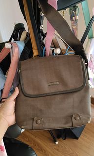 (Kategori: ) berada di . Dikirim oleh vcrown (ID iklan 1459553548, Gambar 1). Deskripsi: .