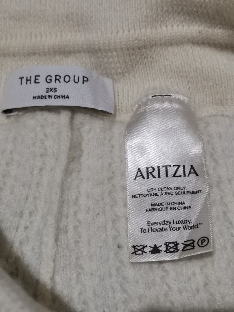 The Group ARITZIA knit flare pants (Category: Other Bottoms) located in San Pedro. Submitted by thriftersthrift (Listing ID 1459636287, Image 3). Description: Waistline (inches) :21 Length(inches) :37 Good condition Already wash Color rate : 10 /10 🌵ALL ITEMS ARE FROM UKAY BALE SO MANAGE YOUR EXPECTATION 🌵 ASK SELLER FOR MORE INFORMATION COLOR MAY CHANGE TRU LIGHTING.