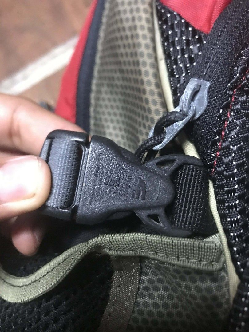 The North Face Red & Grey Backpack (Category: Backpacks) located in Quezon City. Submitted by carlodepaz (Listing ID 1459605962, Image 3). Description: tnf bag pack need wash 7.5/10 condition 450 free ship via jnt.