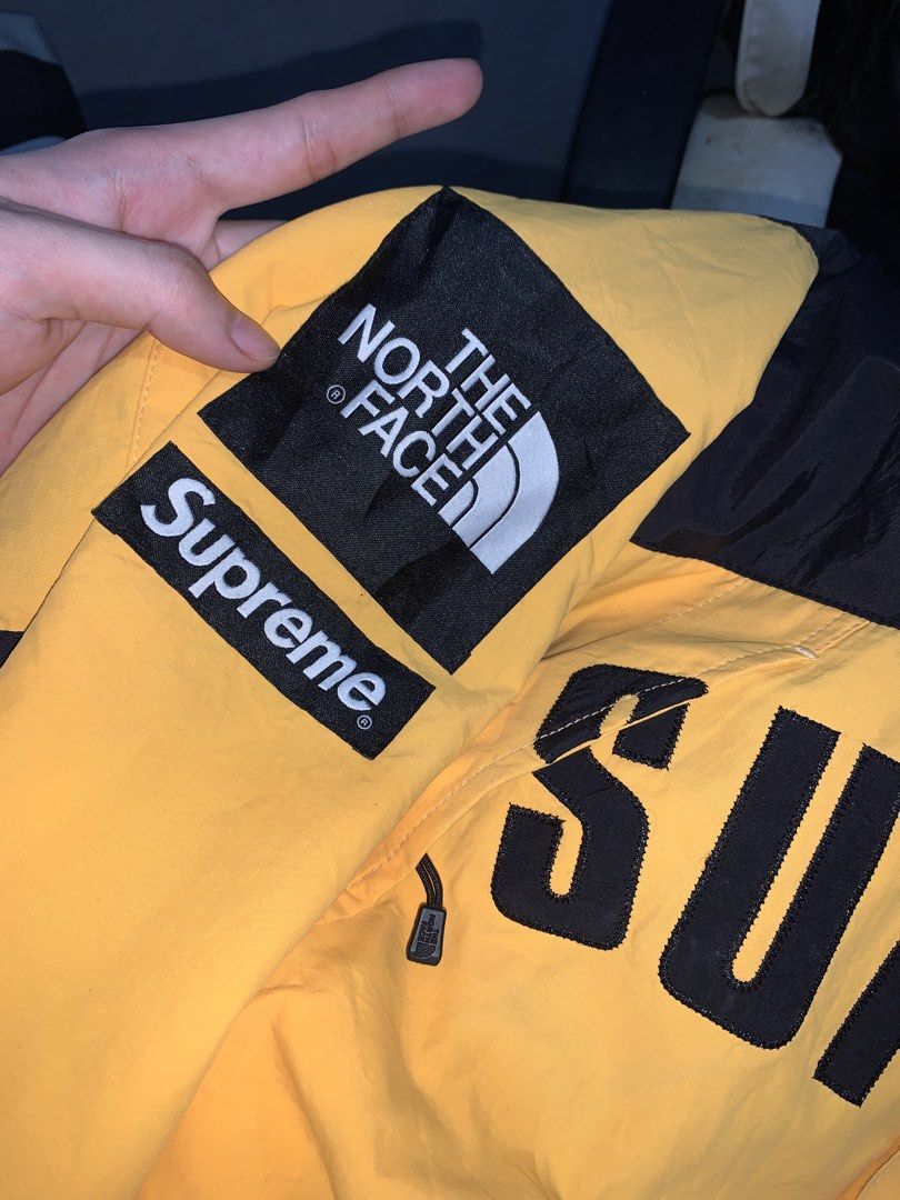 TNF x Supreme Arc Logo Y/B (Category: Activewear) located in Alaminos. Submitted by jikstocks (Listing ID 1459567364, Image 2). Description: DM FOR MORE DETAILS! solid neto promise complete necktag and washtag .
