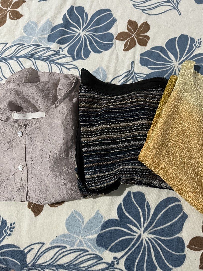 Top Bundle (Category: Blouses) located in Botolan. Submitted by arrietafrancinealexis (Listing ID 1459544877, Image 1). Description: - Bundle of three unique tops - Light purple crinkled blouse from Mellow Muse - Striped knit cropped cardigan with buttons - Yellow ombre crinkled short-sleeve top - All feature unique textures - Versatile for casual or dressed-up occasions fits medium-large.