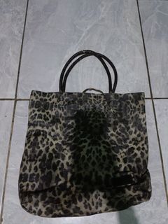 (Kategori: ) berada di . Dikirim oleh ruica (ID iklan 1459504871, Gambar 1). Deskripsi: .