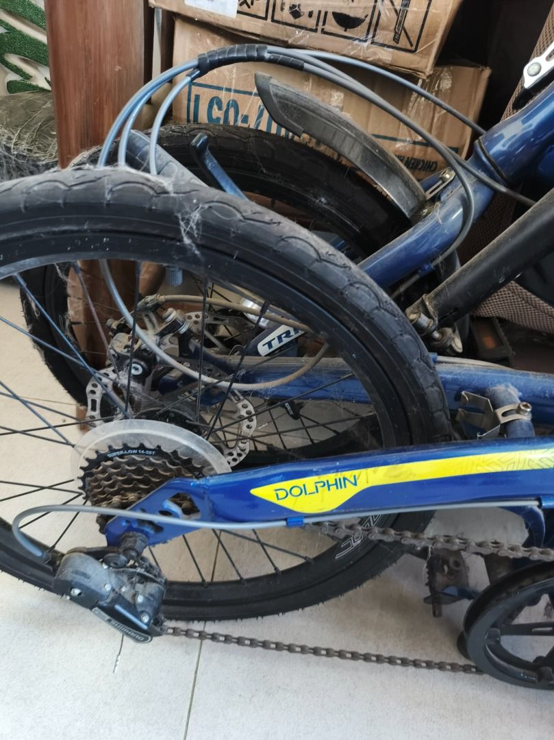 Trinx Bicycle (Foldable) (Category: Bicycles) located in San Leonardo. Submitted by burgossanleonardo.12345 (Listing ID 1459600701, Image 2). Description: - Blue Trinx bicycle - Folding bike style - 10 gears - Padded seat - Tires are dusty but bike is ready for a new owner -twice lang nagamit, halos brand new. Na stock ln sa bahay - 10k original price.