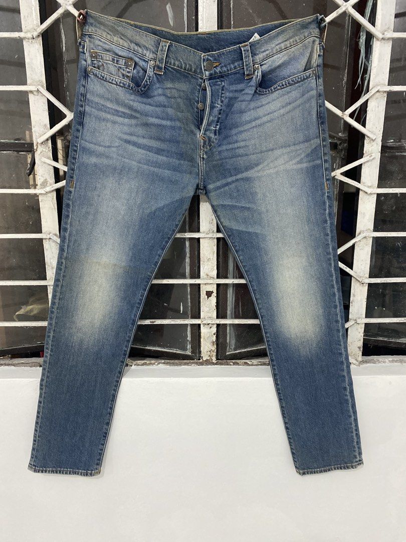 True Religion Jeans (Category: Jeans) located in San Jose del Monte. Submitted by herbsman05 (Listing ID 1459624643, Image 2). Description: Bnew True Religion Jeans True Religion Rocco Relaxed Skinny Jeans Size 40 waist / 32 length Bought in Canada No hang tags but never used Freebie: True Religion T-shirt Used but in good condition Size XXL Pm for offers and other pics Location: San Jose del Monte Bulacan Open for shipping or Lalamove At buyers 