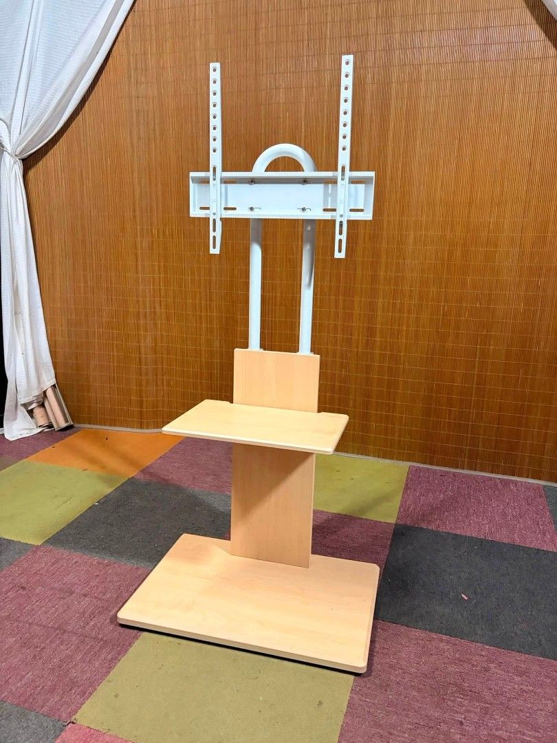 Tv Stand (Category: TV Consoles) located in Meycauayan. Submitted by marygracecasimiro (Listing ID 1459576609, Image 2). Description: Tv Stand / Tv Easel Upto 65inch TV Adjustable Tv height Adjustable Tv Angle 2-Tier Console Shelves Price : 4.5k ✅ In VERY good condition 🩷🧡.