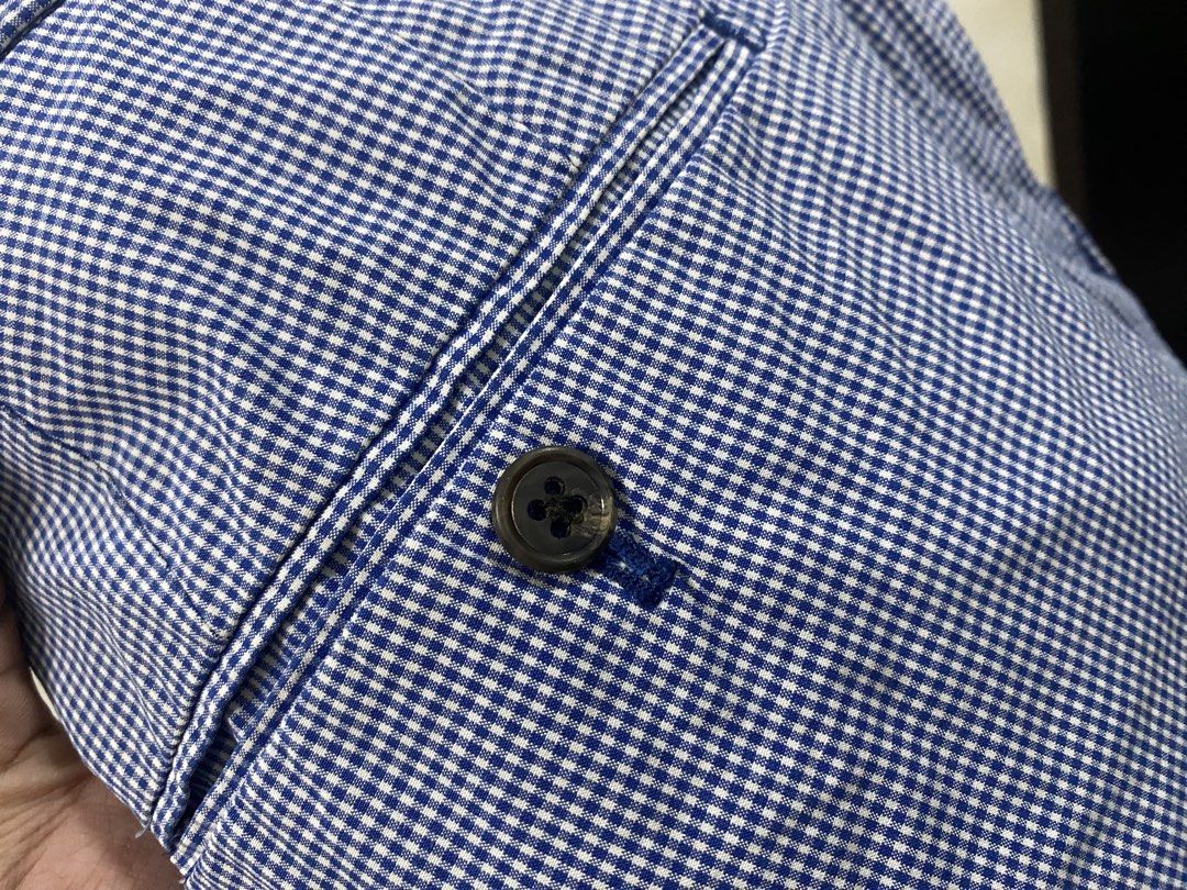 Uniqlo Short (Category: Shorts) located in General Santos City (Dadiangas). Submitted by d_vyl (Listing ID 1459560832, Image 3). Description: Uniqlo Short Size: 34-35.