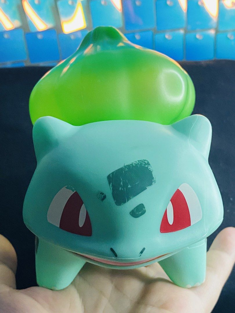 Universal Studios Balbasaur drink case (Category: Water Bottles & Tumblers) located in Manila. Submitted by kawaii_omocha_est2020 (Listing ID 1459644537, Image 1). Description: ✅Mine now/ Pay now ✅ Please scan all photos for more details. ✅ Manage your expectation. Most of items are preloved. ✅ Actual color may vary due to lighting conditions. ✅ Gcash Pyment ✅ Mode of Delivery Via Flash Express 🚫No Low Balling/ Low Ballers will be ignored. 🚫No 