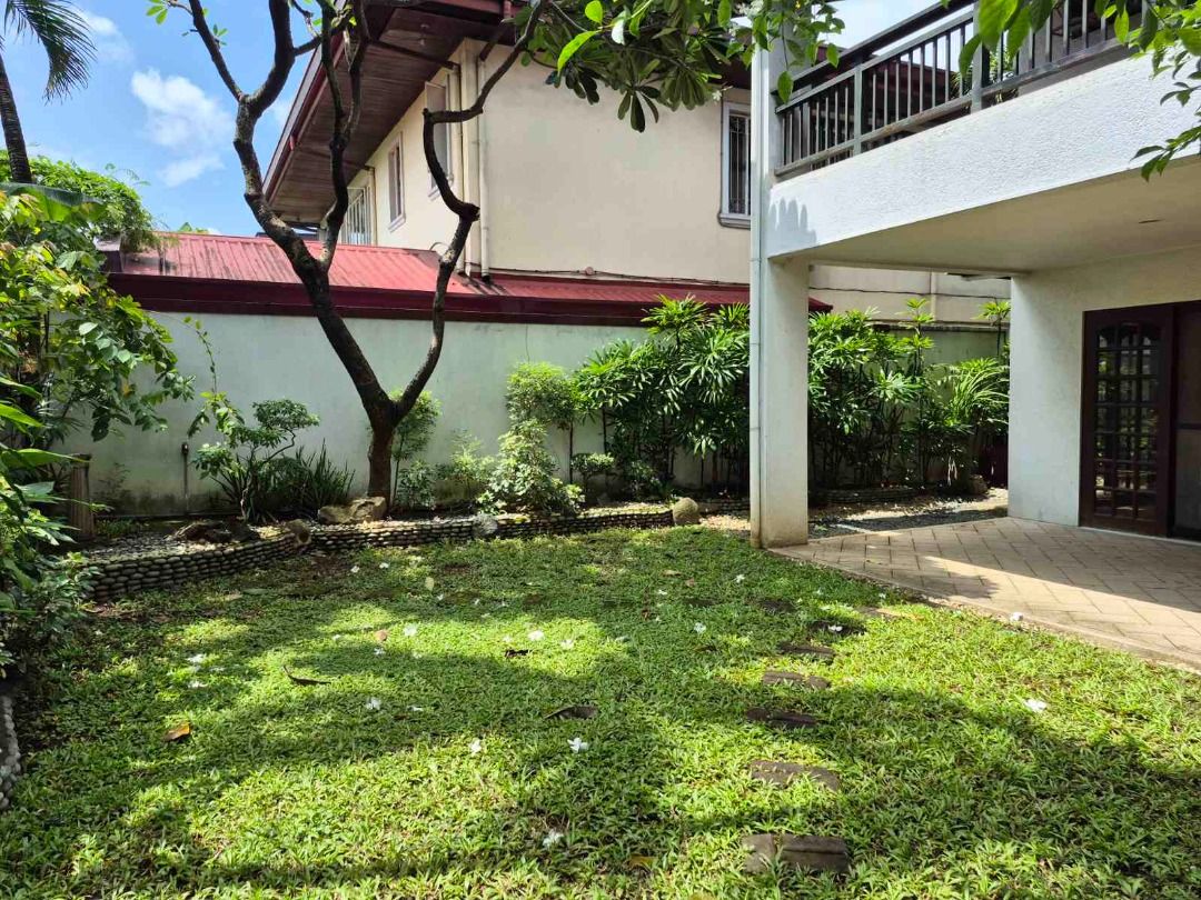 Valle Verde House For Sale (Category: House & Lot) located in Manila. Submitted by BestBuysPhProperties (Listing ID 1459516781, Image 2). Description: ♨️ BEST VALUE / PRIME TO REDEVELOP 2-Storey House & Lot for Sale in VALLE VERDE 5, Pasig ✨ PREMIUM LOCATION & BUILD-READY IN ORTIGAS'S MOST EXCLUSIVE VILLAGE ✨Opportunities like this are rare in Valle Verde 5. This prime 2-story property serves as the perfect blank canvas—whether you are looking to