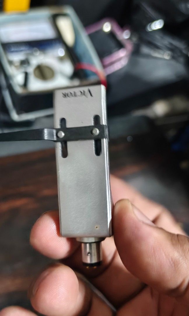 Victor headshell set w/ stylus (Category: Other Audio Equipment) located in San Pedro. Submitted by tristanjapansurplus (Listing ID 1459602538, Image 2). Description: selling Victor headshell set complete w/ stylus Z1 Japan variant sharp stylus in very good condition.
