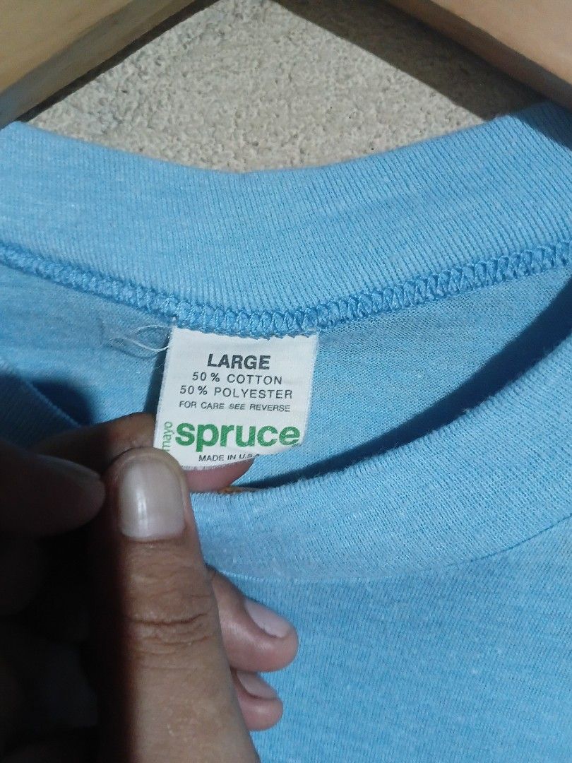 Vintage 80s (Category: Activewear) located in Manila. Submitted by lando271117 (Listing ID 1459625685, Image 2). Description: datails on picture.