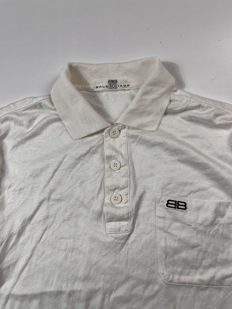Vintage balenciaga poloshirt (Category: Tshirts & Polo Shirts ) located in Iloilo. Submitted by ukayhunter.ilo (Listing ID 1459630948, Image 3). Description: Vintage balenciaga poloshirt white Size medium Measurement 21x28 Noflaws .