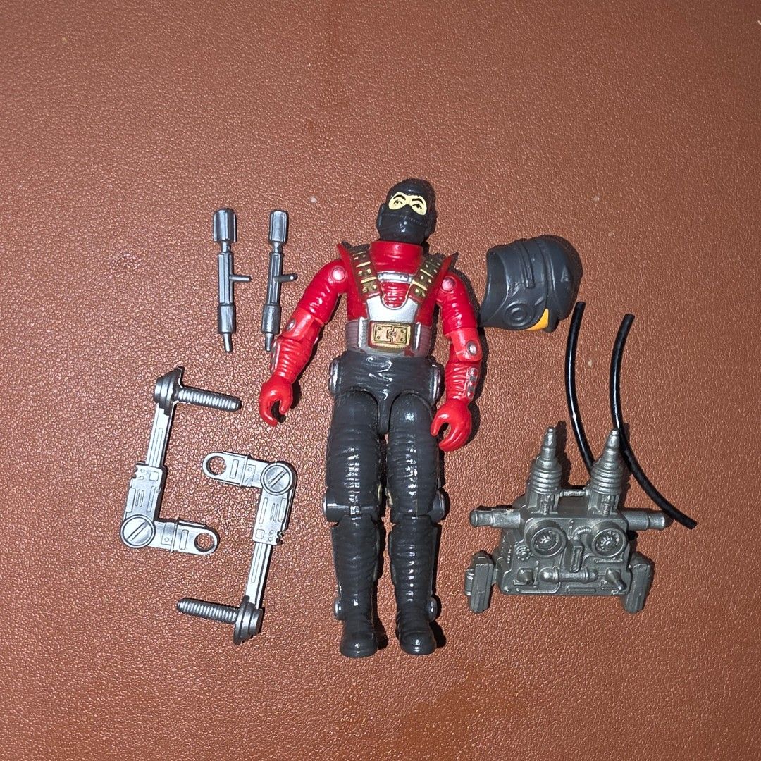 Vintage GI Joe 1988 Astro Viper COMPLETE! (Category: Action & Battle Toys) located in Manila. Submitted by xtn177 (Listing ID 1459649707, Image 1). Description: Vintage 1988 GI Joe Astro-Viper Complete accessories RFS - doubles Great condition. Tight joints and minimal paint wear Can ship at owner's expense. Can meet up in SM BF or BGC..