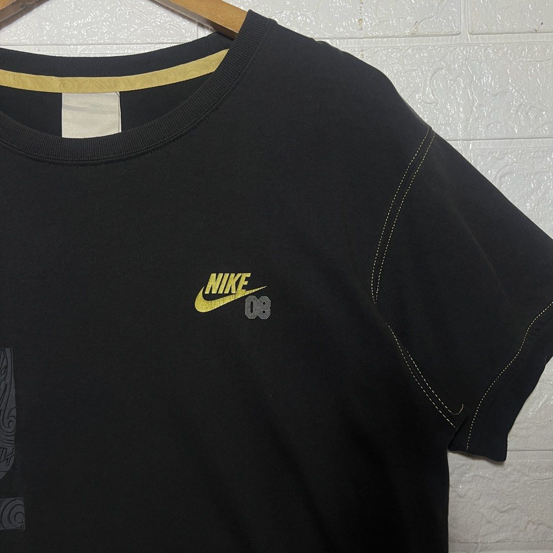 Vintage Nike Just Do It T-Shirt (Category: Tshirts & Polo Shirts ) located in Palompon. Submitted by paulrojas13 (Listing ID 1459523015, Image 3). Description: Size: XL on tag Dimensions: 21.5 x 27 Condition: Good Color Rate: 9/10 Issue: No Issue.