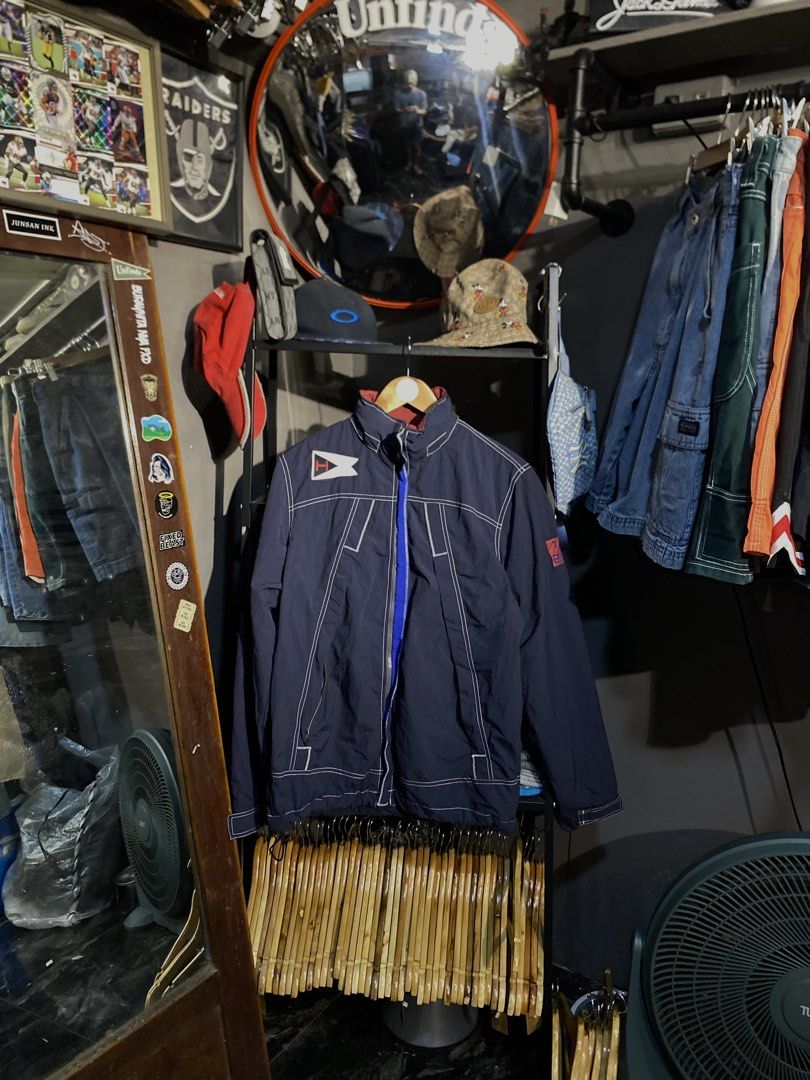 VINTAGE TOMMY HILFIGER JACKET (Category: Coats, Jackets and Outerwear) located in San Pablo. Submitted by genesisllo24149 (Listing ID 1459567310, Image 1). Description: VINTAGE TOMMY HILFIGER JACKET LENGTH -> 28 WIDTH -> 22 ISSUE -> NONE CONDITION -> GOOD AS NEW DM TO PURCHASE 📥 DISCLAIMER: - Please manage your expectations, posted items are preloved, used & thrifted -Actual color may vary due to lighting -Flaker will be posted.