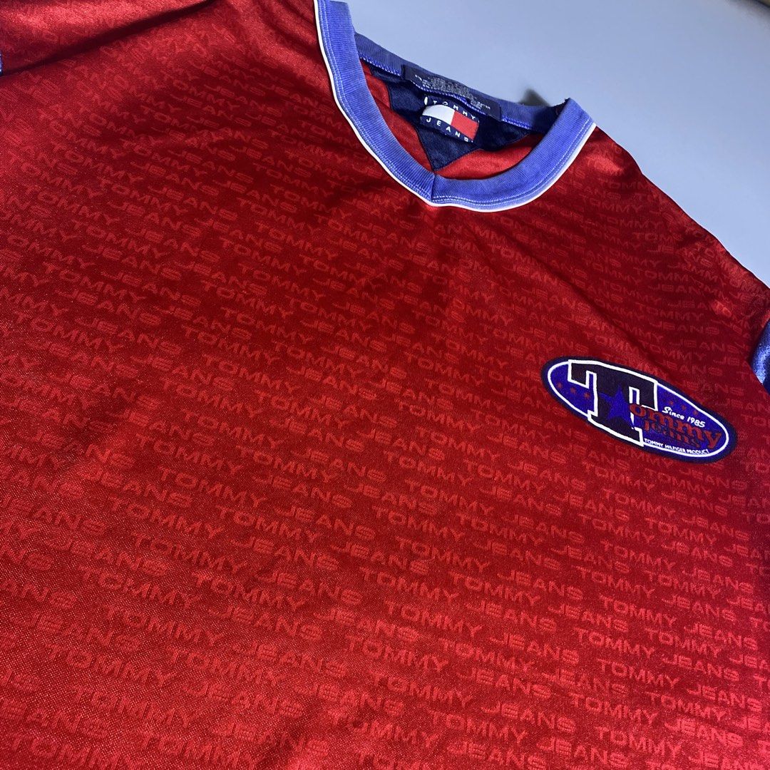 Vintage Tommy Jeans Mesh Jersey Tee (Category: Tshirts & Polo Shirts ) located in Manila. Submitted by knives.finds (Listing ID 1459676766, Image 3). Description: Tommy 25 x 29 Issue: Neck Fadings, Slightly Runs (Unnoticeable) 600 Free Shipping .