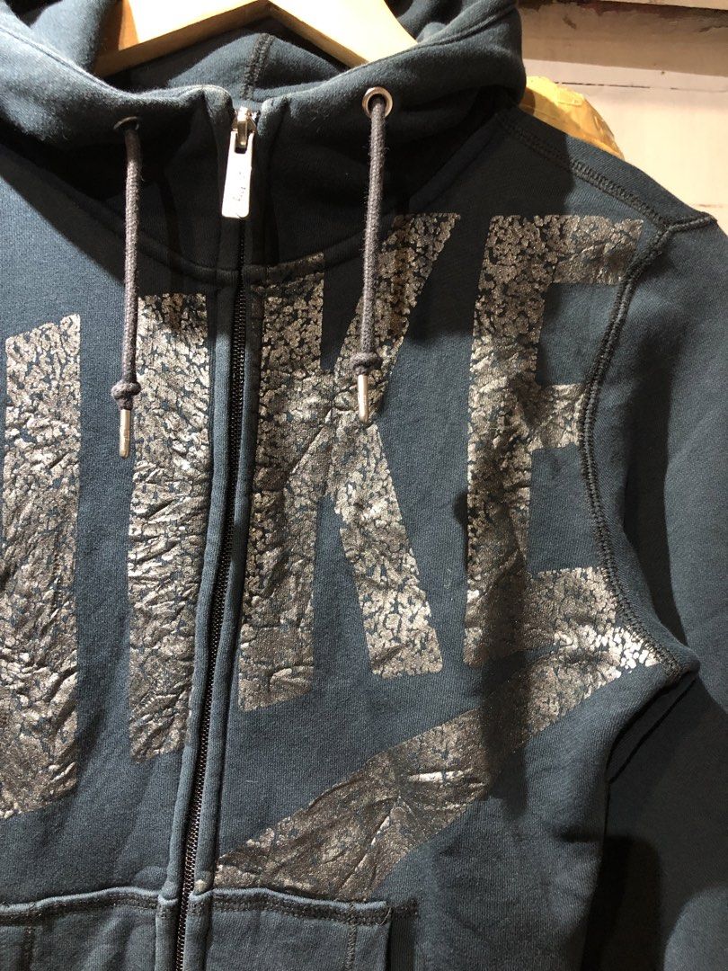 Womens Nike Zip up hoodie jacket (Category: Coats, Jackets and Outerwear) located in Manila. Submitted by talkshit-20 (Listing ID 1459668031, Image 3). Description: Womens Nike Zip up Hoodie jacket Size medium (17 width/ 24 length) Used.