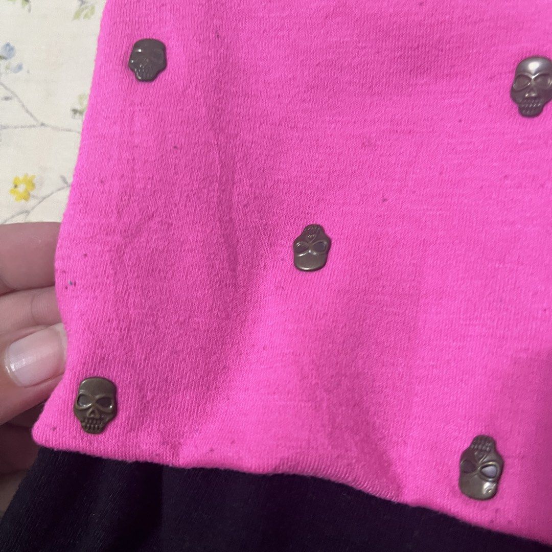 Y2k fold over pink skull Eye Candy shorts (Category: Shorts) located in Davao. Submitted by lovedfaerie (Listing ID 1459648512, Image 3). Description: 26-30 inches waist No flaws Flash express and gcash only davao city loc (₱66 sf to all areas).
