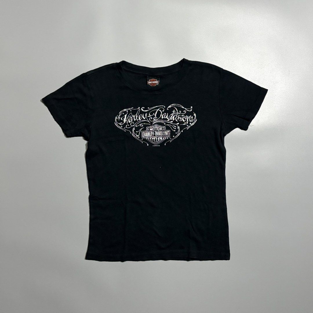Y2K Harley Davidson Shirt (Category: Shirts) located in Tayabas. Submitted by tayabaskartell (Listing ID 1459590692, Image 1). Description: .