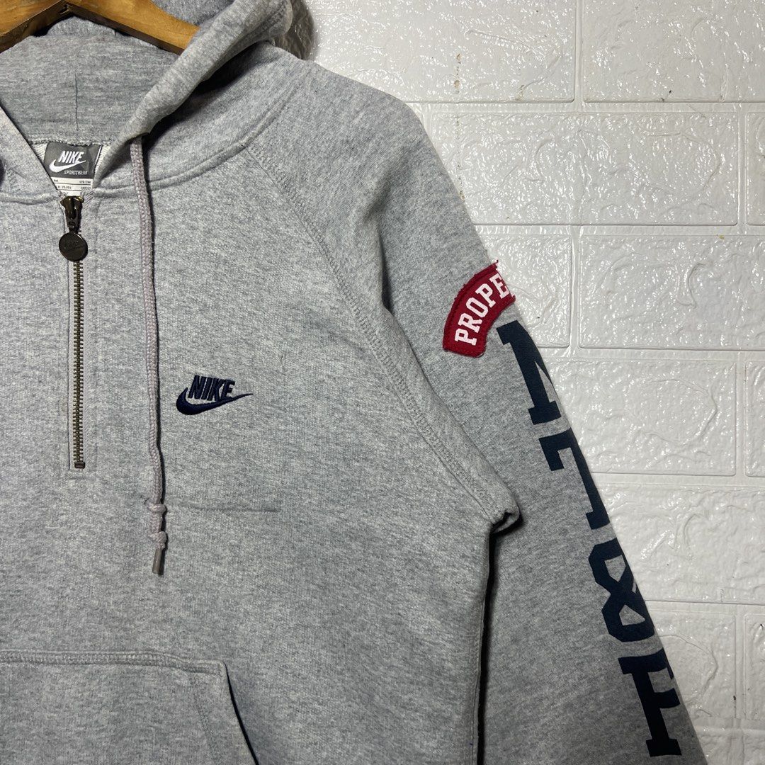 Y2K Nike Grey Half Zip Hoodie (Category: Coats, Jackets and Outerwear) located in Palompon. Submitted by paulrojas13 (Listing ID 1459519621, Image 2). Description: Size: M on tag Dimensions: 23 x 25 Condition: Excellent Color Rate: 9.9/10 Issue: No Issue.