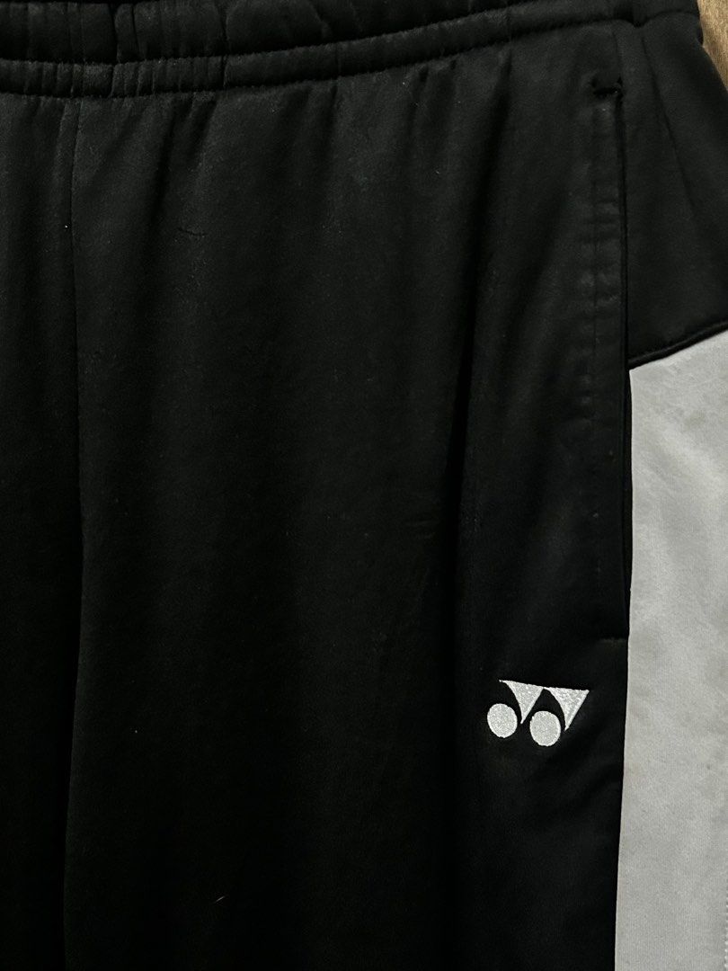 Yonex warm-up track pants (Category: Activewear) located in Bocaue. Submitted by whoopieeee (Listing ID 1459595158, Image 2). Description: Waist - 28 Length - 37 Leg opening- 9.5 No issue good condition.