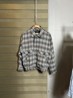 (Category: ) located in . Submitted by thrift.sanctuary (Listing ID 1459660084, Image 1). Description: .