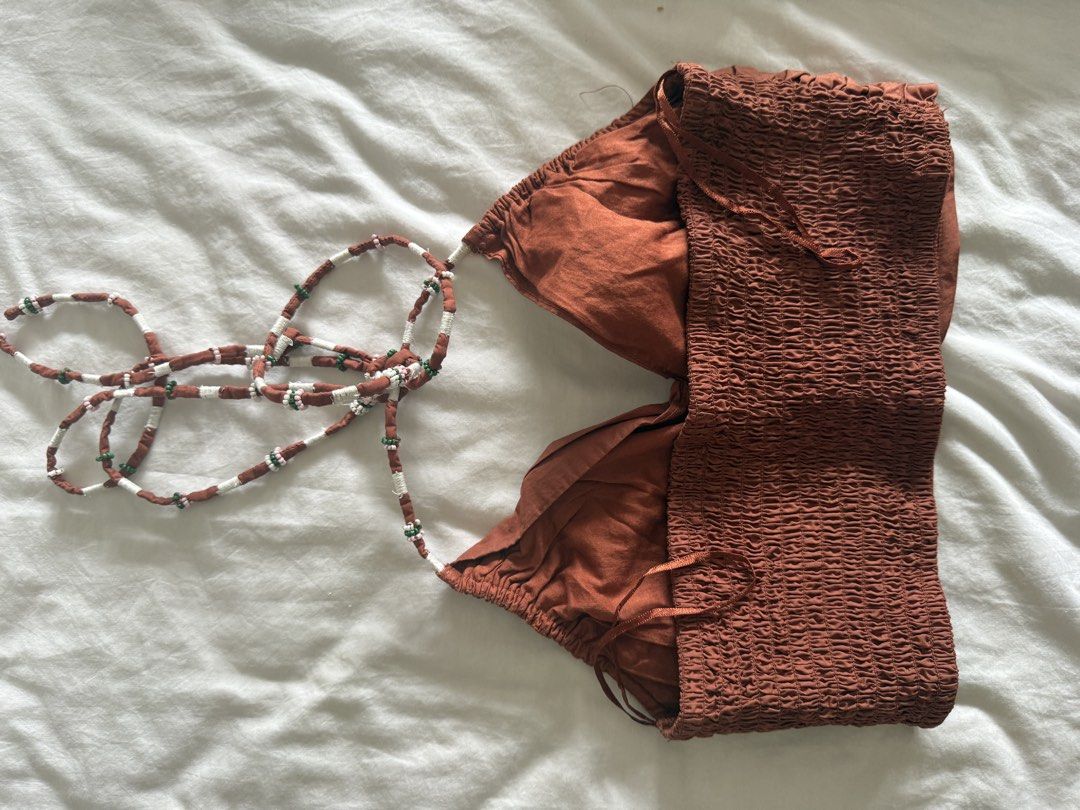 Zara Top (Category: Sleeveless) located in Pasig City. Submitted by shopaholic1113 (Listing ID 1459527726, Image 3). Description: .