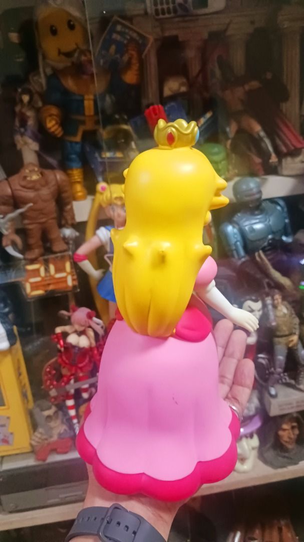 10in Princess Peach Nintendo - Super Mario (Category: Vintage Collectibles) located in Manila. Submitted by mickey_salonga (Listing ID 1459715689, Image 2). Description: perfect adDition to your bedro0m or living space - 10in x 5in round.