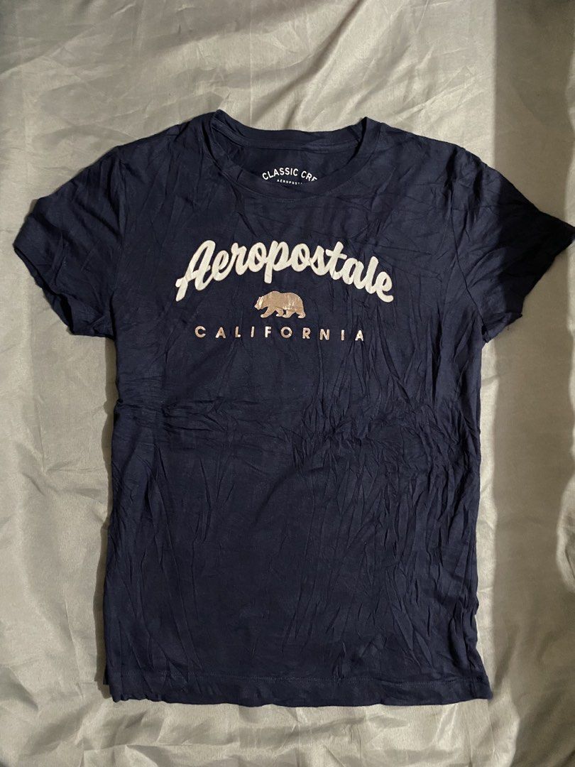 250 budle 2 pcs aeropostale shirts (Category: Blouses) located in Toboso. Submitted by che.3zka (Listing ID 1459817372, Image 1). Description: - in good condition - sizes are m-l.