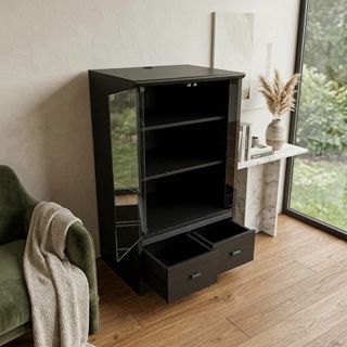 (Category: ) located in . Submitted by feybelhaft (Listing ID 1459833381, Image 1). Description: .
