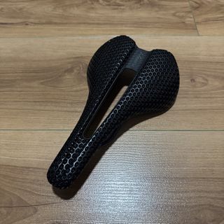 (Category: ) located in . Submitted by garmentshed (Listing ID 1459744905, Image 1). Description: .
