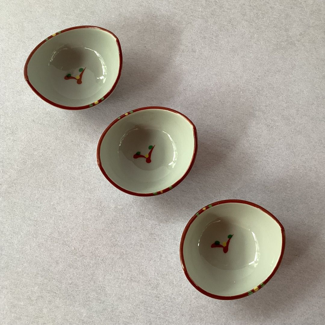 3-pc Half-moon Ceramic Boat dish with a light celadon glaze (Category: Vases & Decorative Bowls) located in Davao. Submitted by eclectic1925 (Listing ID 1459881740, Image 2). Description: Php120/set 3-pc Half-moon Ceramic Boat dish with a light celadon glaze H: 1.8 inches L: 3.2 inches W: 2.8 inches Please REVIEW PHOTOS We use 100% repurposed packaging materials SF starts at Php70 via Flash Express First to pay.