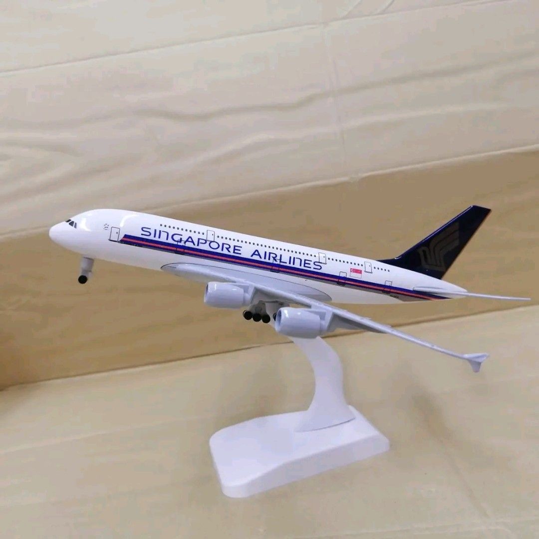 8inch Diecast Airplane Models - Various Airlines (Category: Vehicle & Diecast Models) located in Manila. Submitted by marvieobordo (Listing ID 1459861557, Image 3). Description: - Collection of diecast airplane models - Includes: Singapore Airlines, Air Canada, Qatar Airways, Coca-Cola livery, and a propeller plane - All models come with display stands - Highly detailed liveries - Ideal for collectors and aviation enthusiasts.