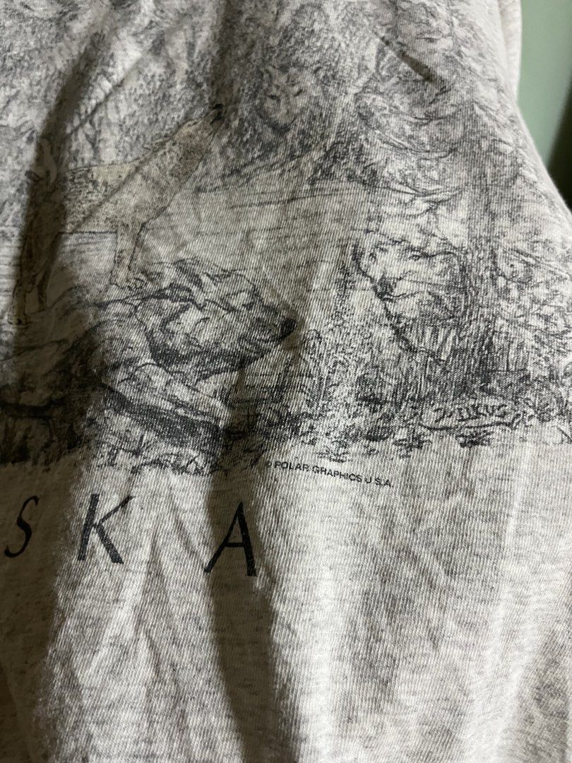 90s Vintage howling wolf alaska Tshirt (Category: Tshirts & Polo Shirts ) located in Quezon. Submitted by shirthappens01 (Listing ID 1459816789, Image 3). Description: .