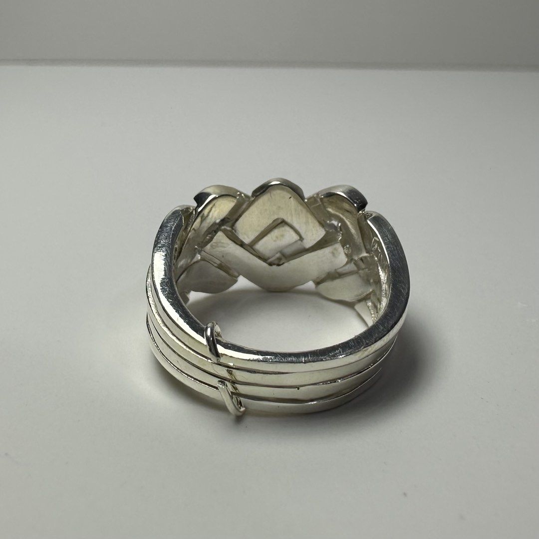 925 italy silver puzzle ring with lock 6.2g (Category: Rings) located in Pakil. Submitted by primrosehearts (Listing ID 1459788580, Image 2). Description: authentic 925 italy silver with stamping hypoallergenic size: 5 grams: 6.2.