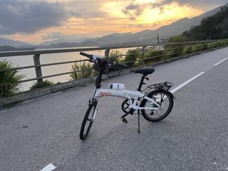 （分類：）位於 。 由 grand.upvote 提交（商品編號 1459733557，圖片 1）。簡介： 。