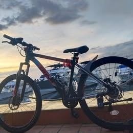 🚴 TRINX M100 – 26er 🚴 (Category: Bicycles) located in Caloocan City. Submitted by livedog_de0484 (Listing ID 1459730012, Image 1). Description: ✨ GOOD CONDITION 🔹 Frame: Alloy with Internal Cabling 🔹 Speed: 3x7 Speed (21-Speed) 🔹 Shifter/RD: Shimano Tourney 🔹 Brakes: Hydraulic Disc Brakes 🔹 Tires: Kenda 🎁 FREE ACCESSORIES Available when purchased at the regular, non-negotiable price of ₱5,900: 🔒 Bike Lock | 🎒 Small Pouch | ⛑️ Helmet | �