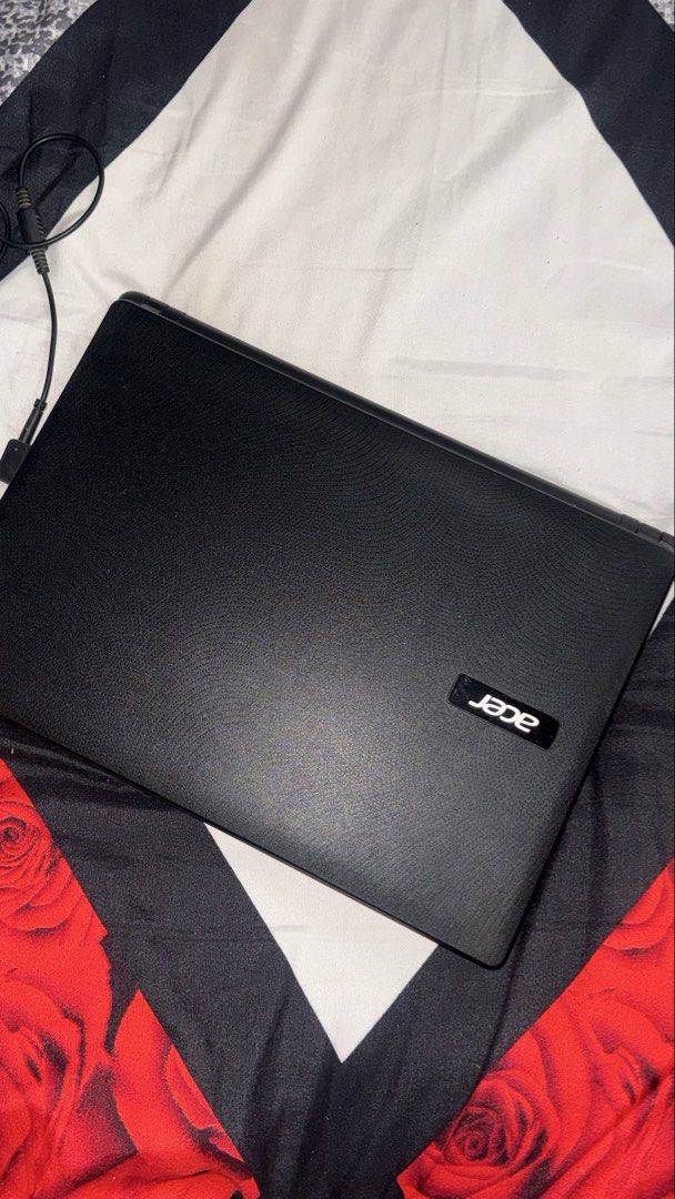 Acer Aspire E 14 Laptop (Category: Laptops & Notebooks) located in Manila. Submitted by typsiris_29 (Listing ID 1459727029, Image 2). Description: Selling my Acer Aspire ES 14 laptop for only ₱4,500. ✨ Details: • Model: Acer Aspire ES 14 (Includes Original Charger) • Price: ₱4,500 • Good for everyday use, school, work, browsing, documents, etc. • Clean and well-maintained • Freshly reformatted / reset • Ready for the next owner 📌 Reason for sell