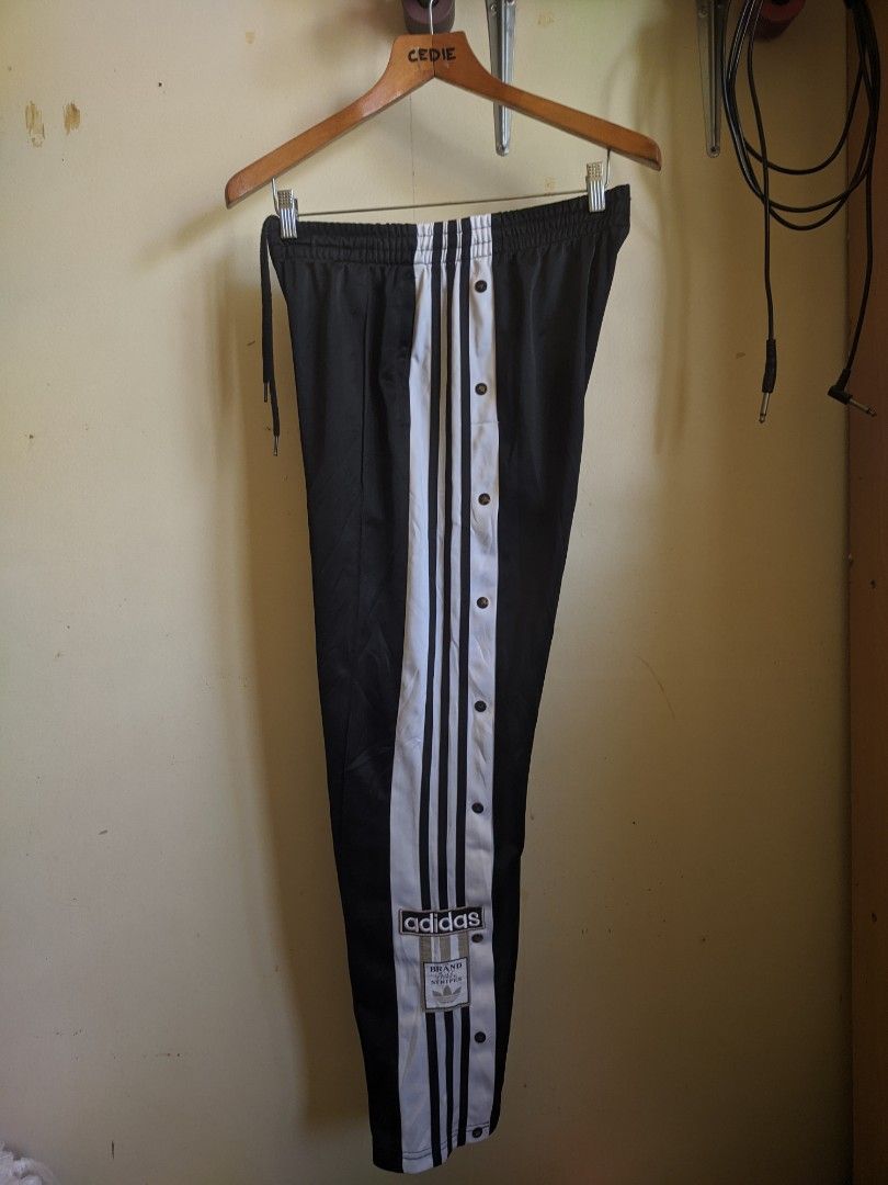 Adidas adi break track pants (Category: Joggers) located in Davao. Submitted by fafacedie (Listing ID 1459845908, Image 3). Description: Adidas adi break track pants Medium W30-38 L40.5 hem8 Excellent condition. Sign of usage 450+sf firm.