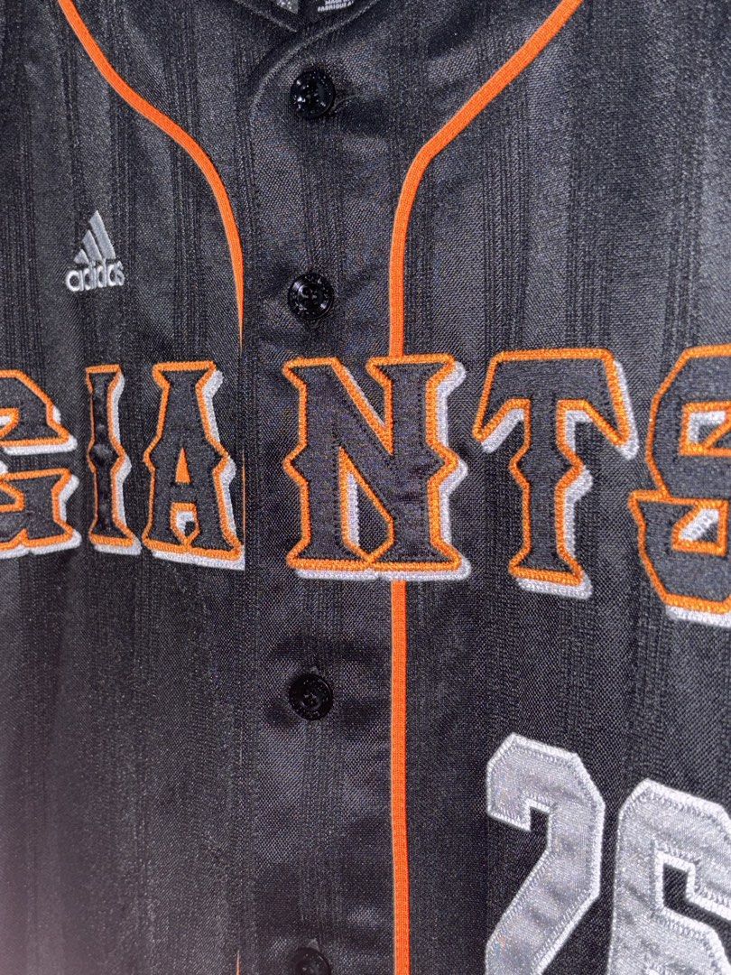 ADIDAS GIANTS UTSUMI EMBROID (Category: Tshirts & Polo Shirts ) located in San Jose. Submitted by kapitan.onixxc (Listing ID 1459831641, Image 3). Description: .