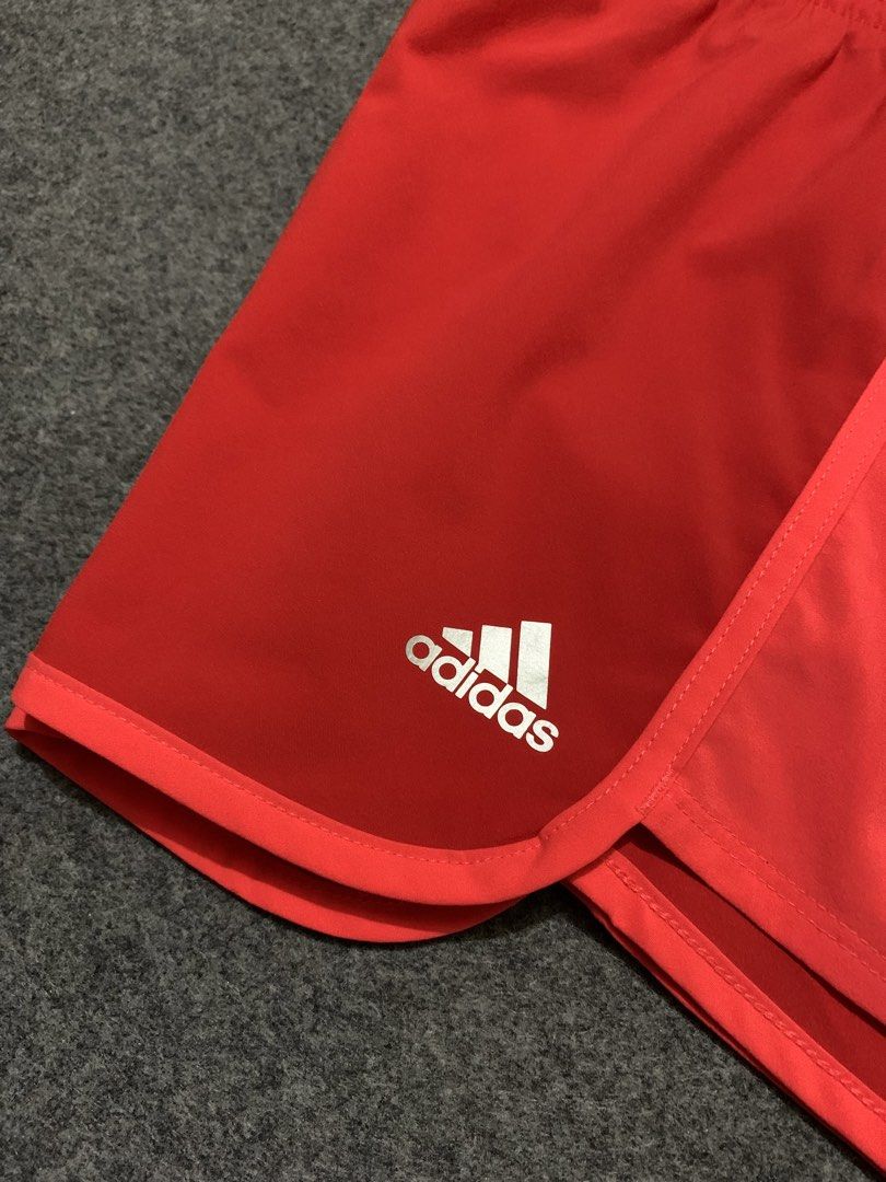 Adidas Sportswear Shorts (Category: Shorts) located in Cebu City. Submitted by famadoralt28669 (Listing ID 1459734948, Image 2). Description: Excellent condition Small 30-34x11.5 Price + sf Details posted Dm📥.