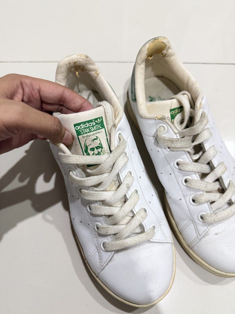 Adidas Stan Smith Size US 6 (Category: Sneakers) located in Caloocan City. Submitted by ai_declutter (Listing ID 1459818075, Image 2). Description: Nakatambak kaya naluma pero needs cleaning lang.
