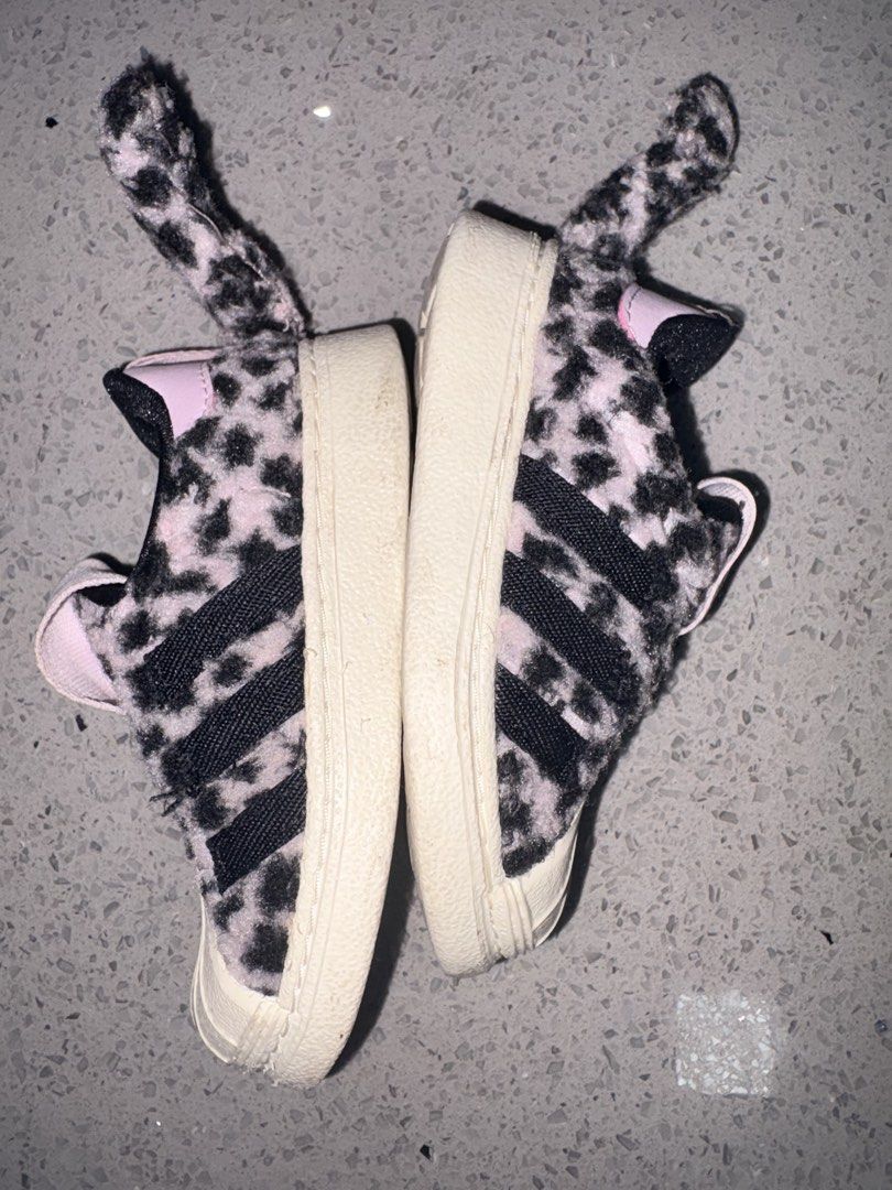 Adidas Superstar 360 Shoes Leopard Print (Category: Babies & Kids Fashion) located in Dasmarinas. Submitted by the_zoneshop.ph (Listing ID 1459788072, Image 3). Description: - Adorable Adidas Superstar crib shoes for babies and toddlers. - Features a fun and trendy leopard print. - Cozy fuzzy texture for ultimate comfort. - Iconic shell toe design. - Convenient slip-on style for easy wear. - US5K, CHN 115.