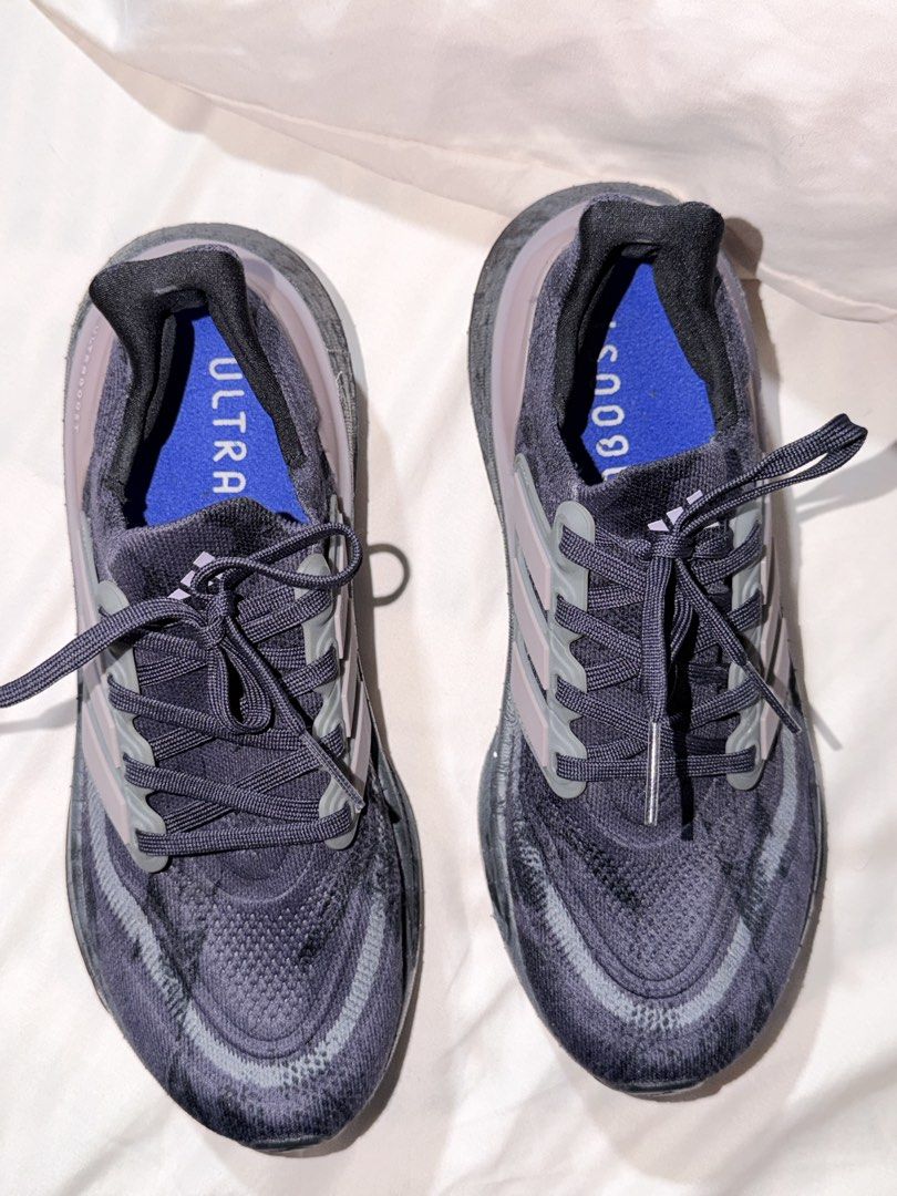 Adidas Ultraboost (Category: Casual Shoes) located in Quezon City. Submitted by succubusjpn (Listing ID 1459865316, Image 1). Description: Original Preloved Adidas Ultraboost Light 8/10 Excellent Condition ✨ US SIZE (M 8-8.5/ W 9.5-10) USED FOR GYM ONLY 🏋🏻.