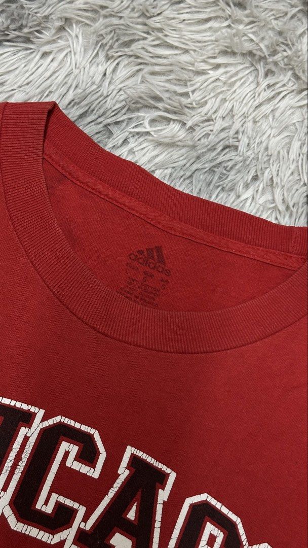Adid*s x chicago bulls tee (Category: Tshirts & Polo Shirts ) located in Manila. Submitted by paulovenegaskalakal2020 (Listing ID 1459764633, Image 3). Description: For sale! Kalakal Ad*das x Chicago bulls tee 2000's adidas official merch printed tag Large- 21 width x 30.5 length inches Good fade Crack prints Stain & pinholes Sign of usage Good MINE 899 +sf.