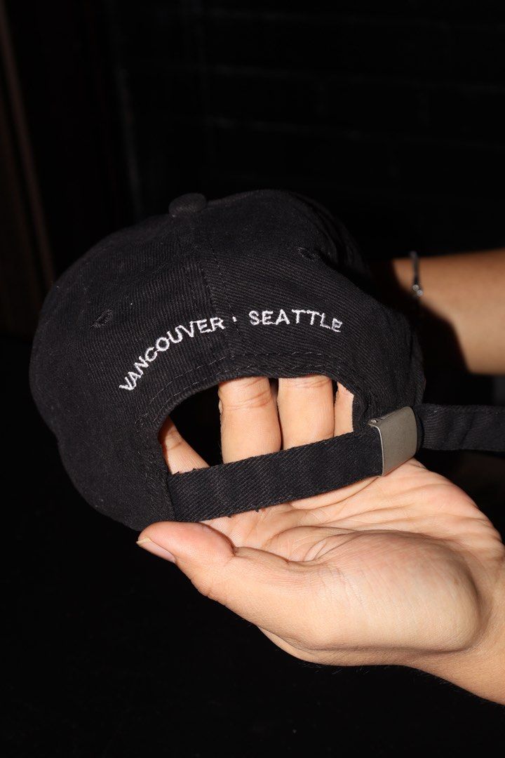 AEROSTREAM Dad Hat (Category: Caps & Hats) located in Caloocan City. Submitted by mikkibuckets (Listing ID 1459799973, Image 3). Description: .