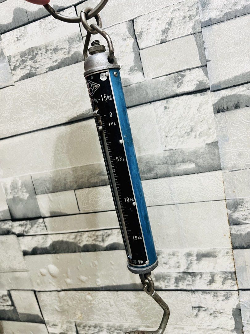 Affordable Vintage mechanical hanging spring scale 😍👌 (Category: Health Monitors & Weighing Scales) located in Malolos. Submitted by afford.japan (Listing ID 1459727644, Image 2). Description: Affordable Vintage mechanical hanging spring scale 😍👌.